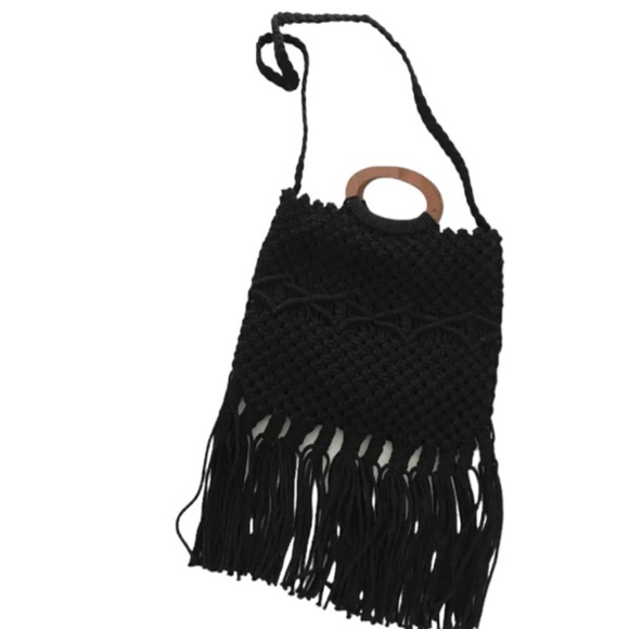 Danielle Nicole Black Macrame with Wooden Handle Handbag - Picture 4 of 8